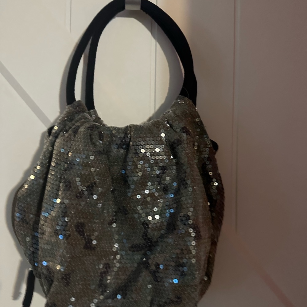Sequin camouflage purse